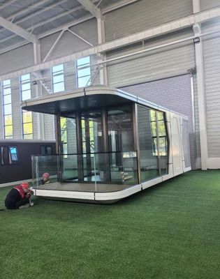 Casa de camping de estilo cápsula espacial moderna para alojamiento en hoteles