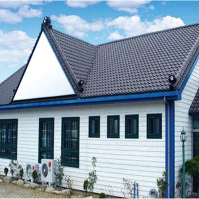 Casa de lujo prefabricada de acero ligero Villa en blanco / gris / negro