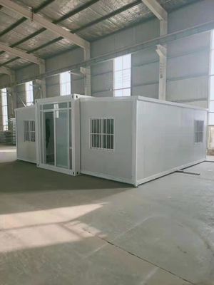 Panel de sándwich de instalación rápida portátil 20/40FT Casa de contenedores prefabricada para vivienda de lujo