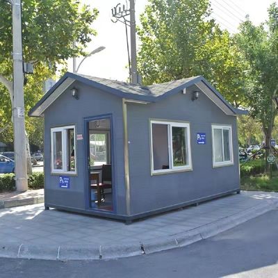 Casa pequeña prefabricada expandible Casa de jardín con ventana corredera de PVC expandible