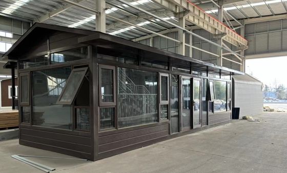Casa de contenedores portátil con ventana de aluminio para alojamiento en familia Hotel Jardín Dormitorio y construcción rápida