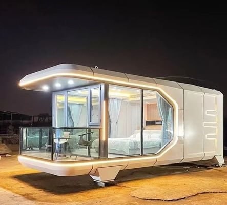 Experiencia de alojamiento en familia con nuestra casa inteligente cápsula espacial alojamiento en familia