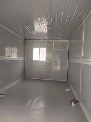 Casas de contenedores personalizadas de 2 pisos con diseño impermeable y características desmontables