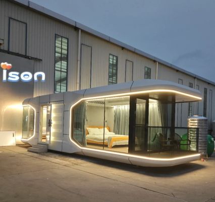 Casa cápsula espacial de color prefabricado para lujosas aventuras de campamento