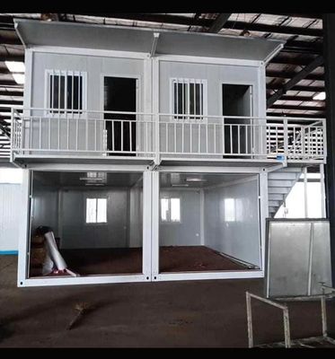 Casa de contenedores prefabricada en Australia dentro de REACHTOP